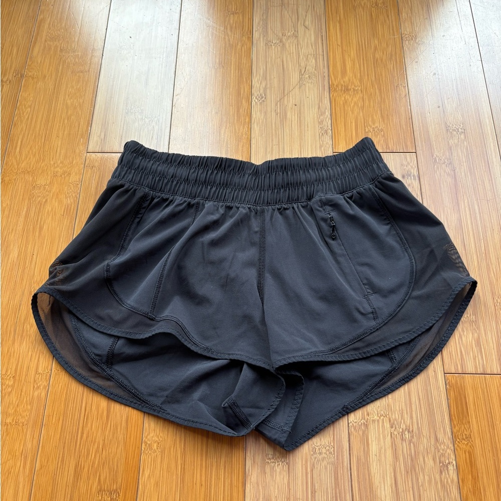 Lululemon Hotty Hot shorts Women's Black Athletic Shorts with Zipper Pocket